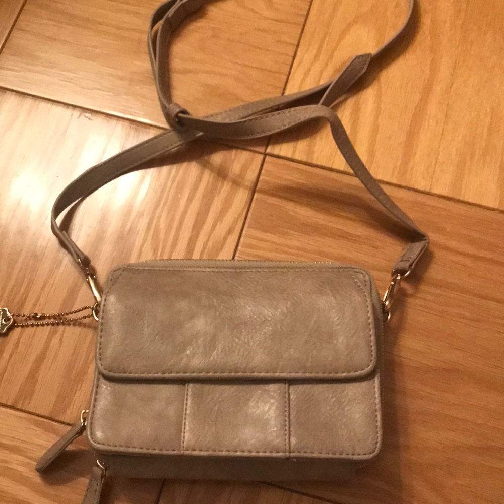 BEIGE CROSSBODY BAG BUILT IN WALLET